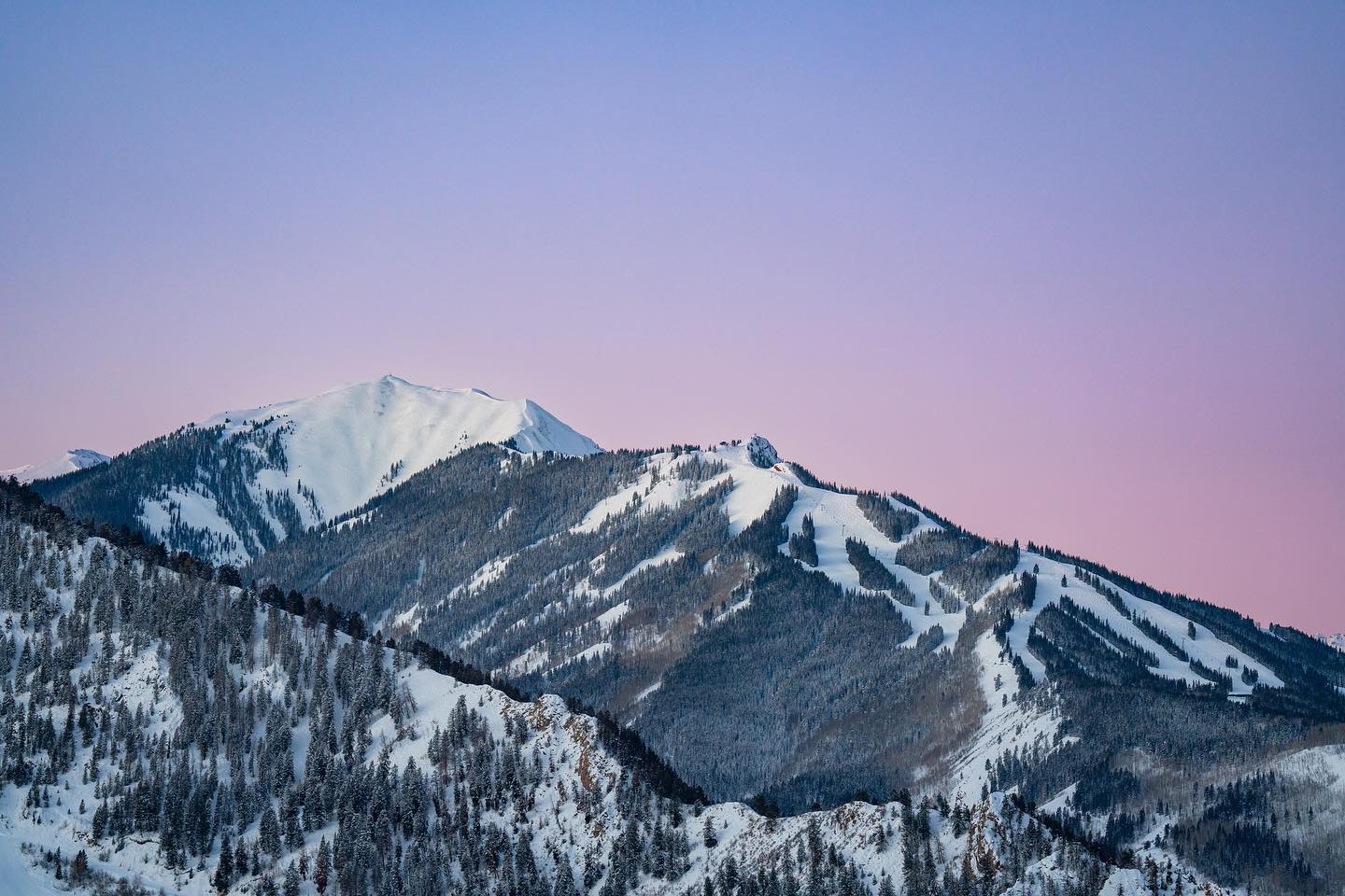 A mountain view that you might see in Aspen Luxury Vacation Rentals